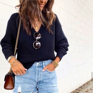 EUC Cotton Texture V-neck Sweater - Dark Navy Sz M